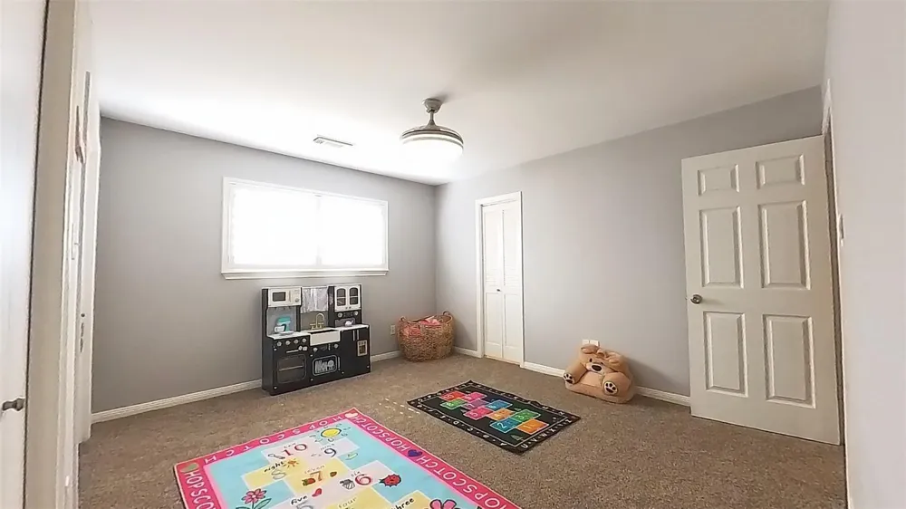 3339 Country Club Boulevard Stafford, TX 77477