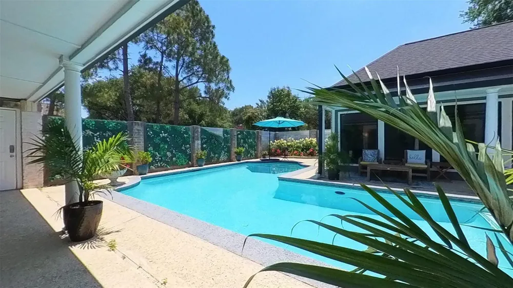3339 Country Club Boulevard Stafford, TX 77477