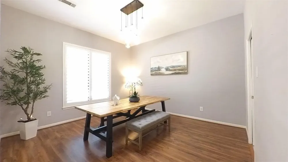 3339 Country Club Boulevard Stafford, TX 77477