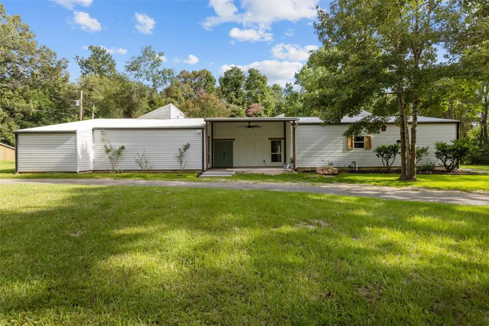 2021 Allendale Drive Lufkin, TX 75904