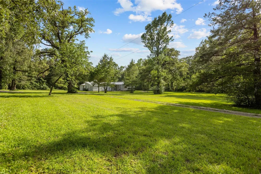 2021 Allendale Drive Lufkin, TX 75904