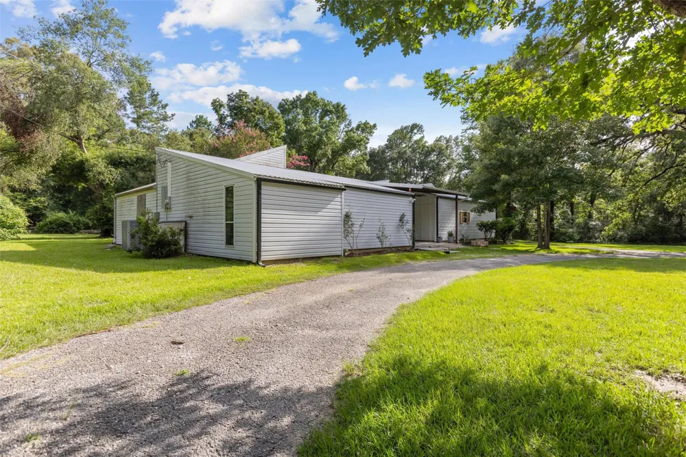 2021 Allendale Drive Lufkin, TX 75904