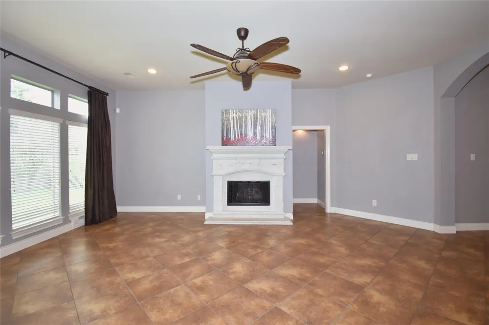 13611 Summer Cloud Lane Pearland, TX 77584
