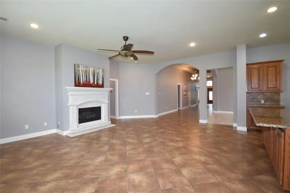 13611 Summer Cloud Lane Pearland, TX 77584