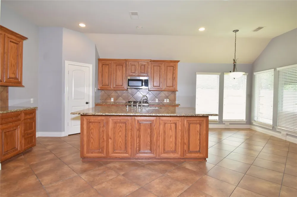 13611 Summer Cloud Lane Pearland, TX 77584