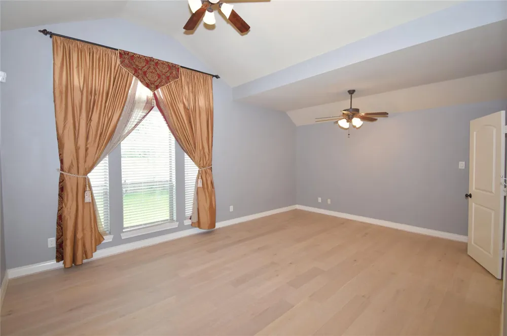 13611 Summer Cloud Lane Pearland, TX 77584