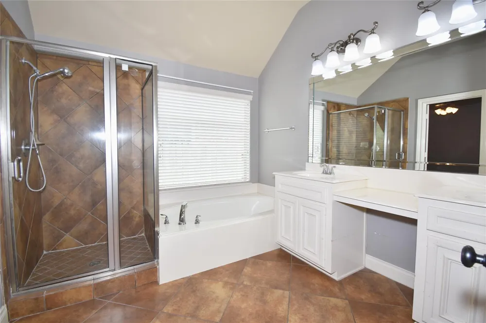 13611 Summer Cloud Lane Pearland, TX 77584
