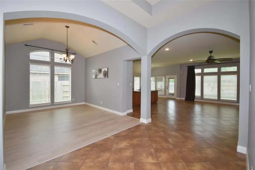 13611 Summer Cloud Lane Pearland, TX 77584