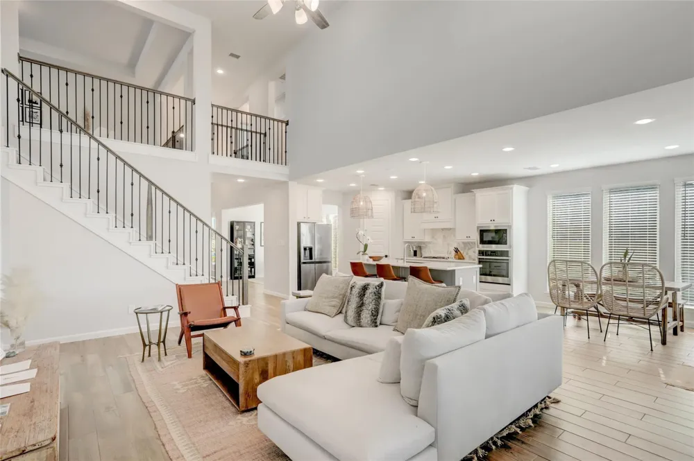 4438 Peloton Road Iowa Colony, TX 77583
