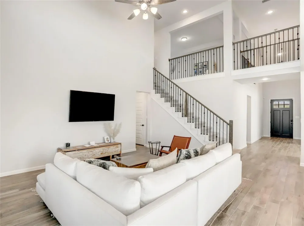 4438 Peloton Road Iowa Colony, TX 77583