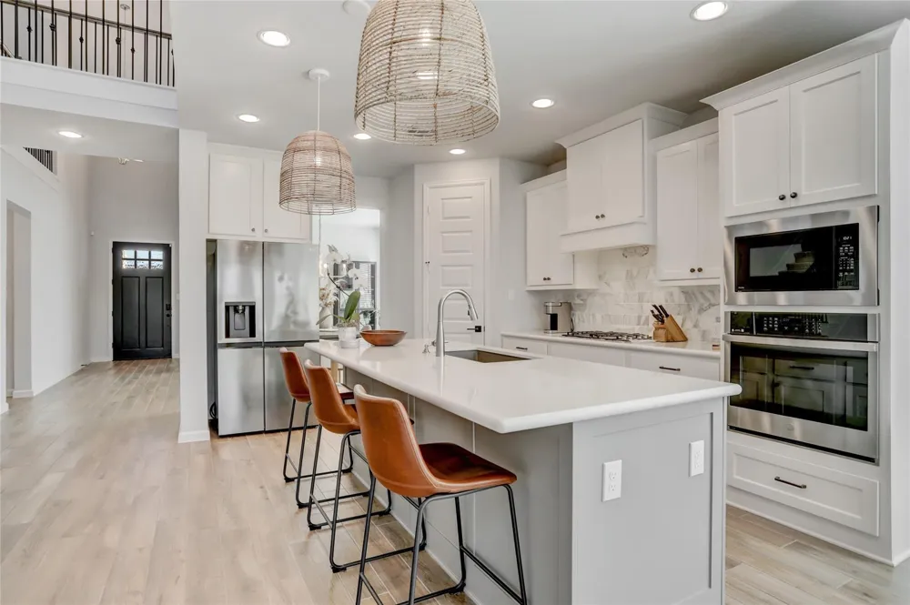 4438 Peloton Road Iowa Colony, TX 77583