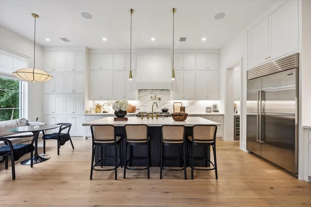 4010 W Alabama Street Houston, TX 77027