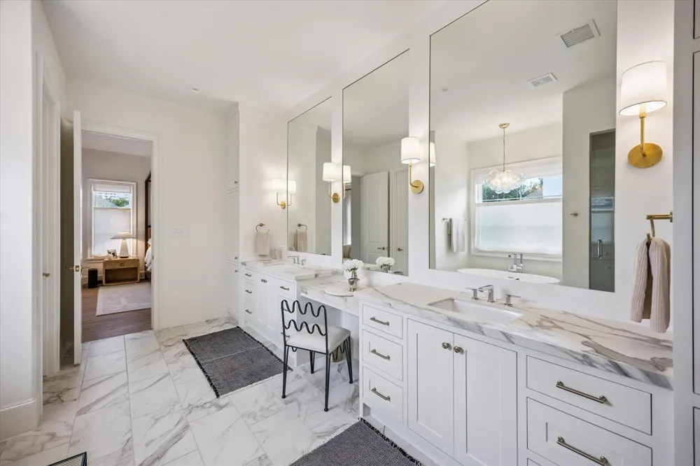 4010 W Alabama Street Houston, TX 77027