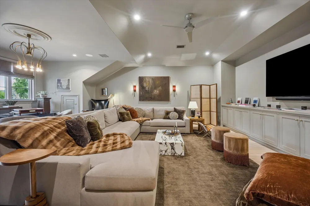 4010 W Alabama Street Houston, TX 77027