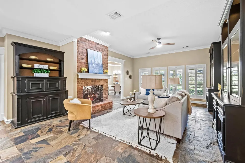 15 Crestone Place The Woodlands, TX 77381
