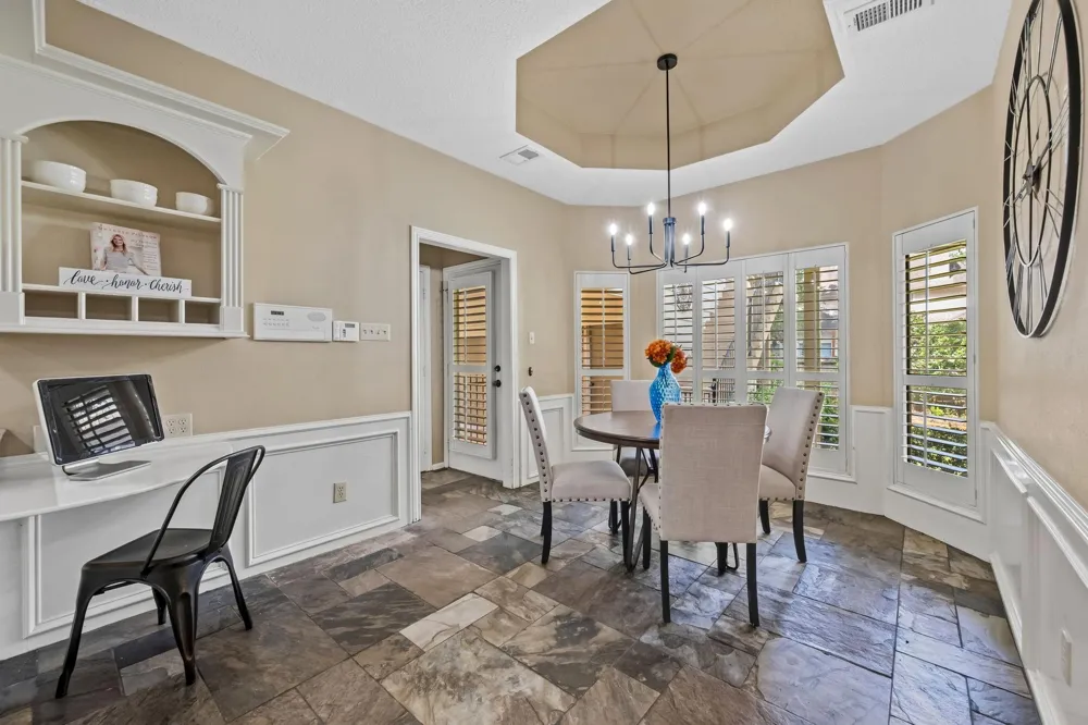 15 Crestone Place The Woodlands, TX 77381