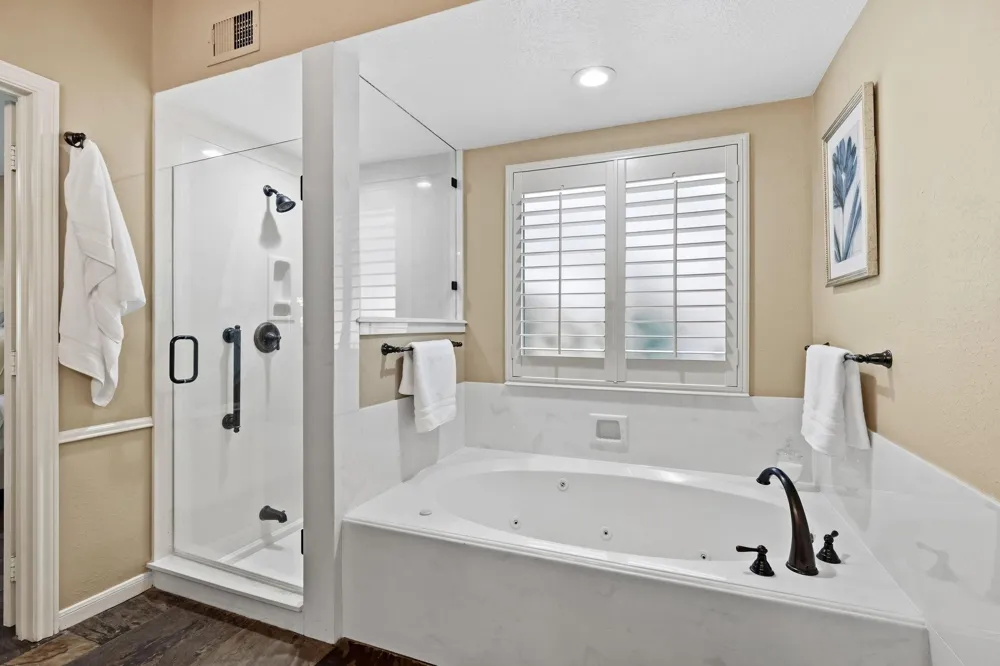15 Crestone Place The Woodlands, TX 77381