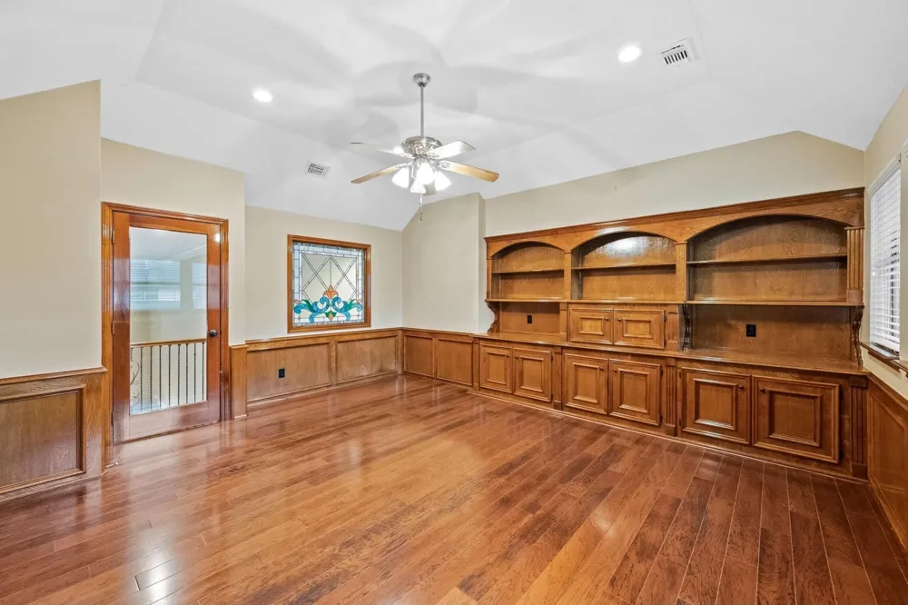 15 Crestone Place The Woodlands, TX 77381