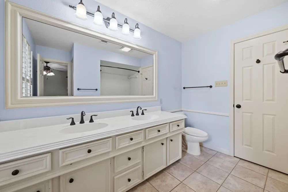 15 Crestone Place The Woodlands, TX 77381