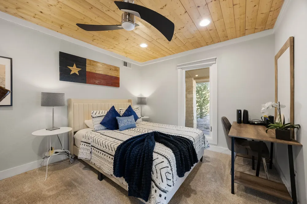 3114 Pace Bend Road S Spicewood, TX 78669