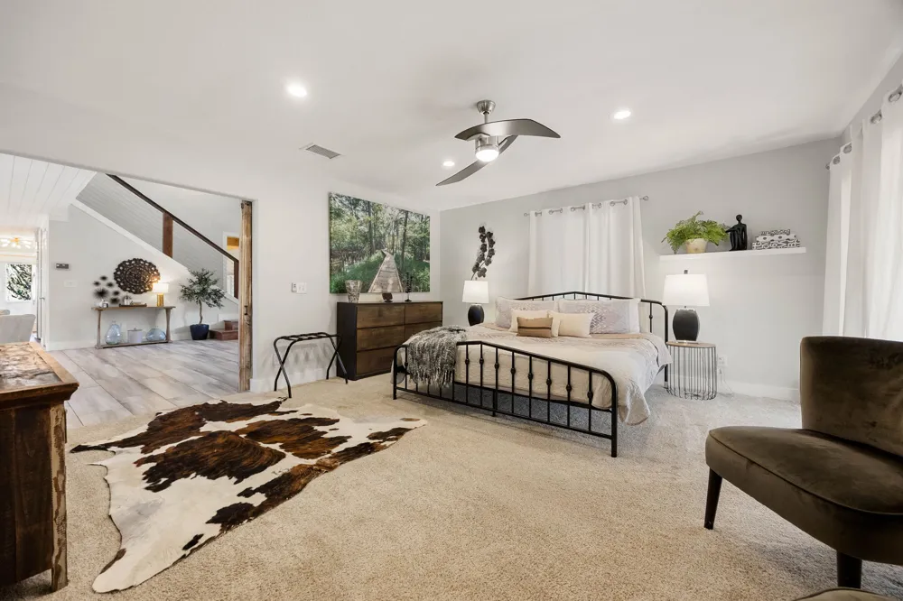 3114 Pace Bend Road S Spicewood, TX 78669