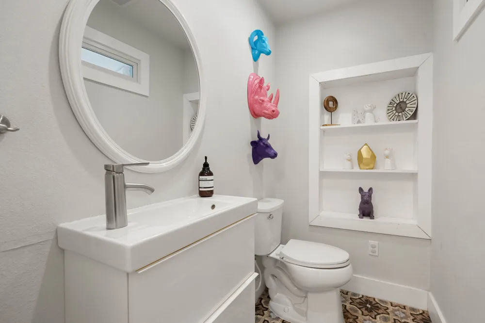 3114 Pace Bend Road S Spicewood, TX 78669