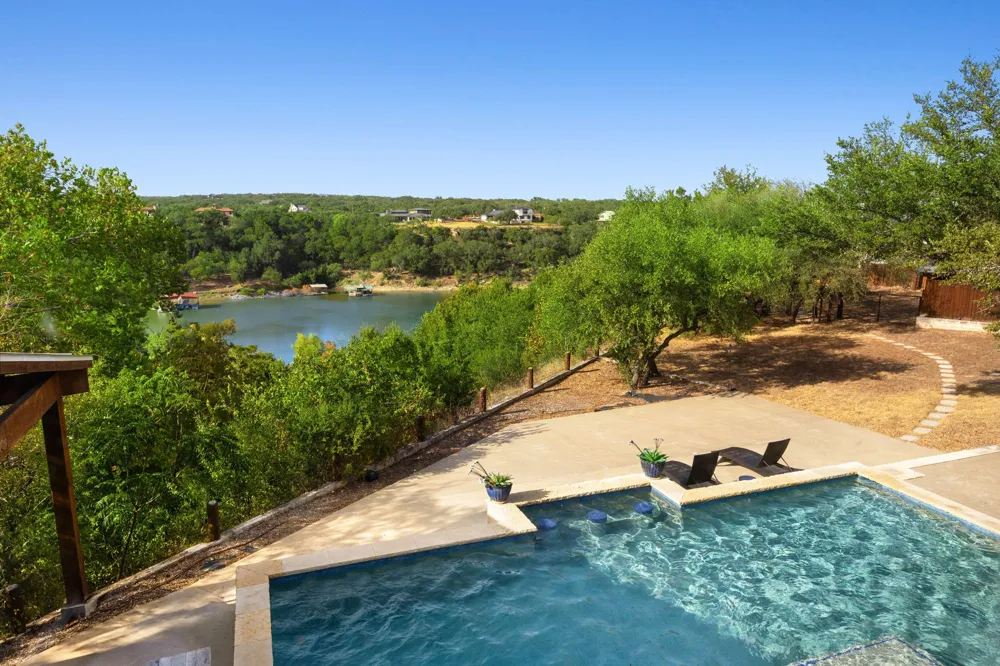 3114 Pace Bend Road S Spicewood, TX 78669