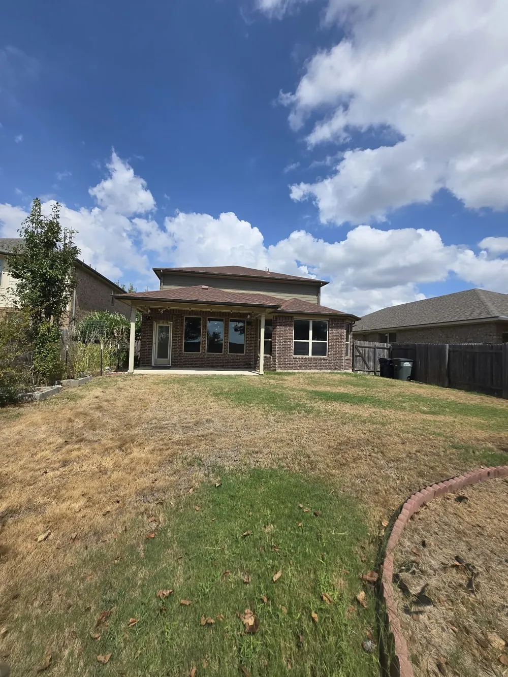 1052 Myrna Bend Leander, TX 78641