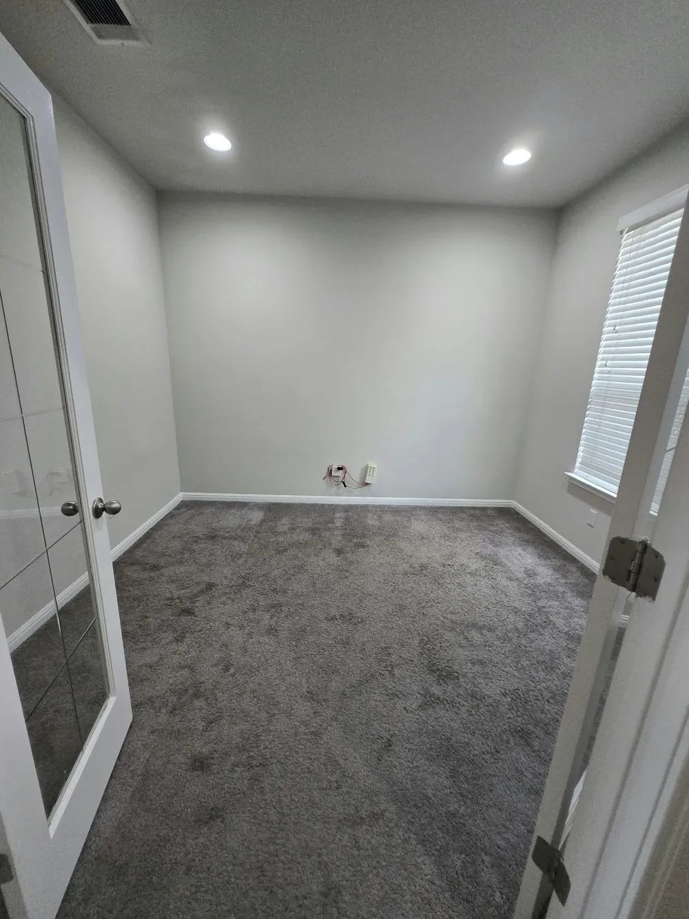 1052 Myrna Bend Leander, TX 78641