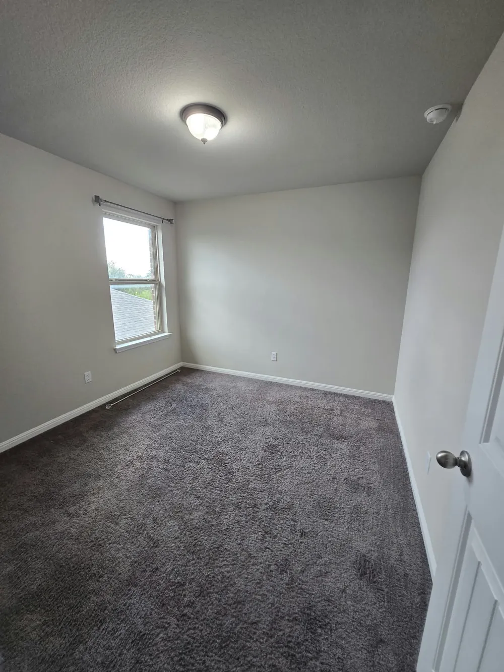 1052 Myrna Bend Leander, TX 78641
