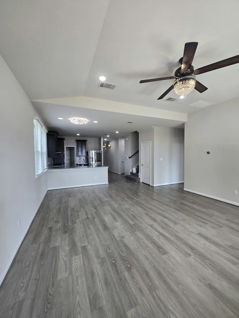 1052 Myrna Bend Leander, TX 78641