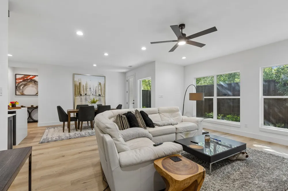 1112 Muncie Avenue Dallas, TX 75212