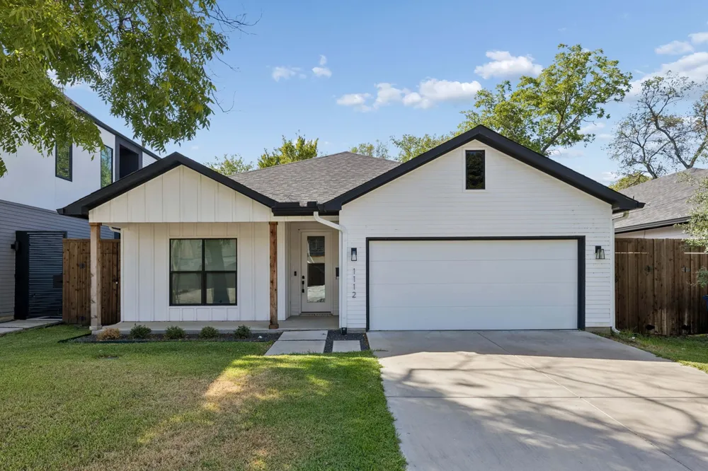 1112 Muncie Avenue Dallas, TX 75212