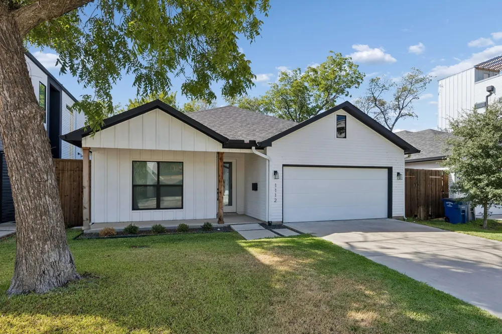 1112 Muncie Avenue Dallas, TX 75212