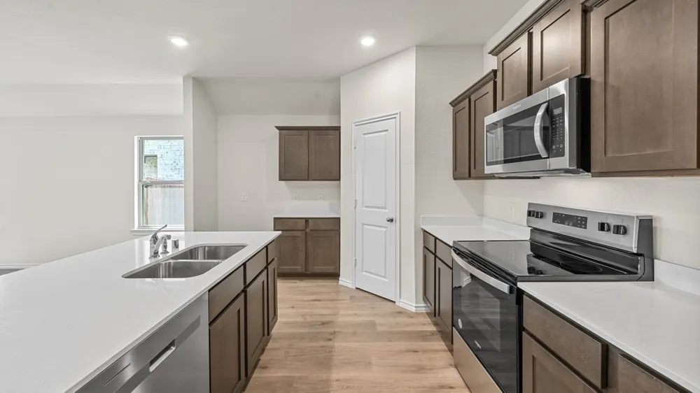 810 Parksville Drive Ferris, TX 75125