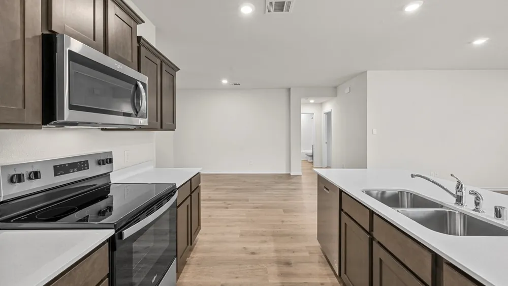 810 Parksville Drive Ferris, TX 75125