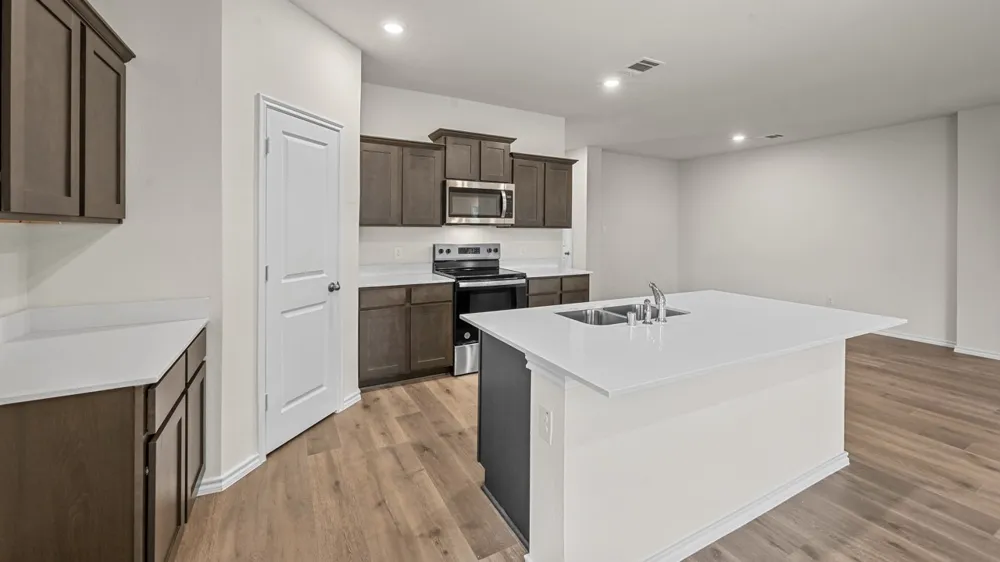 810 Parksville Drive Ferris, TX 75125