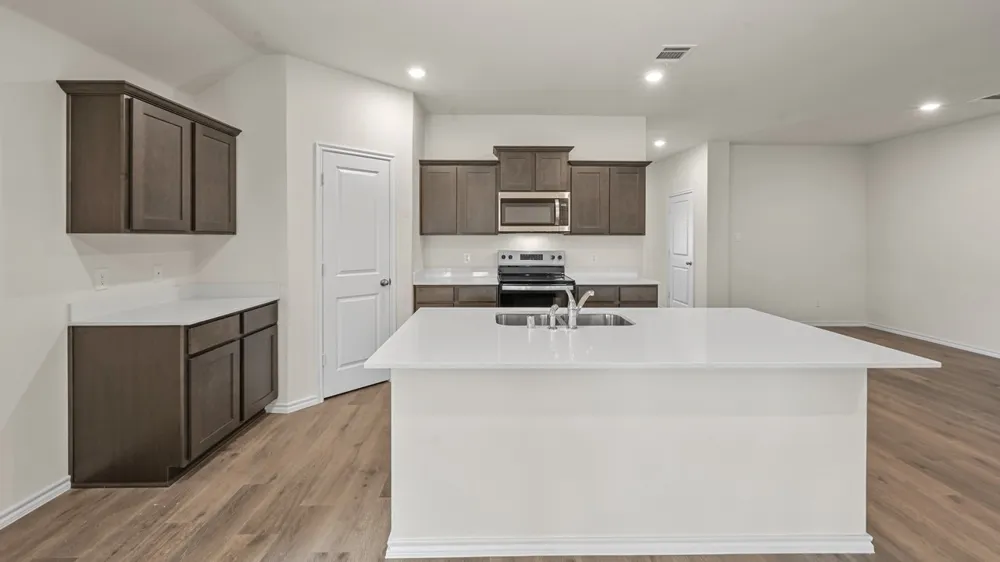 810 Parksville Drive Ferris, TX 75125