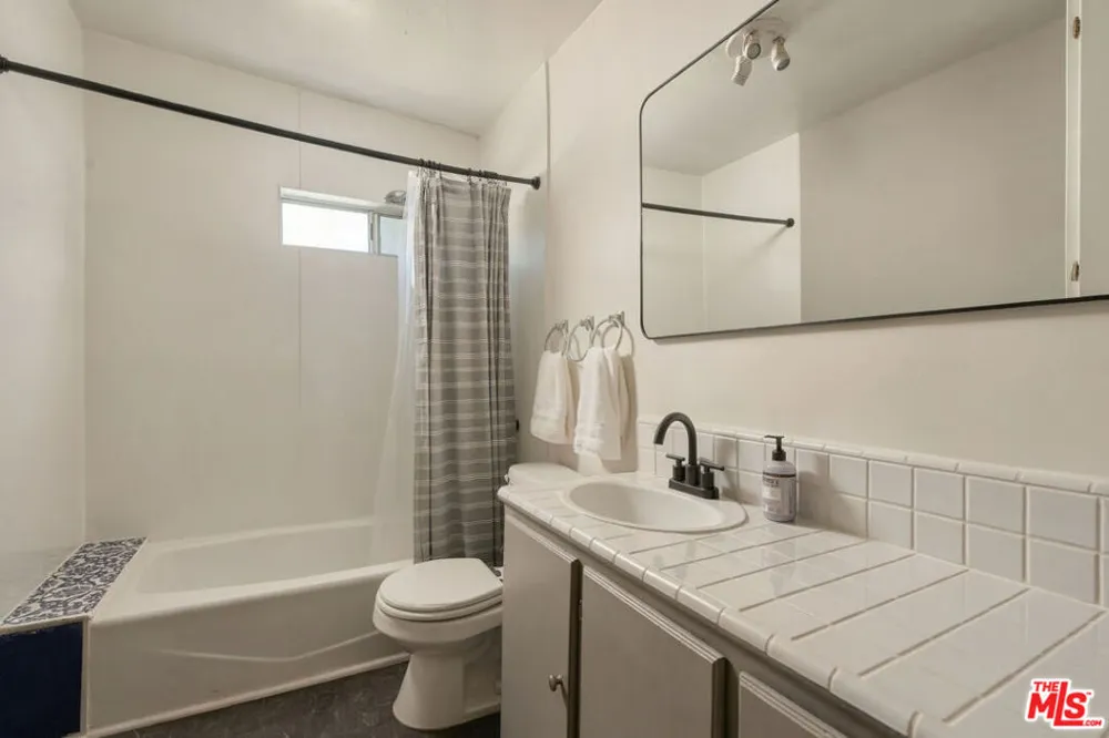 311 Market Street Venice, CA 90291