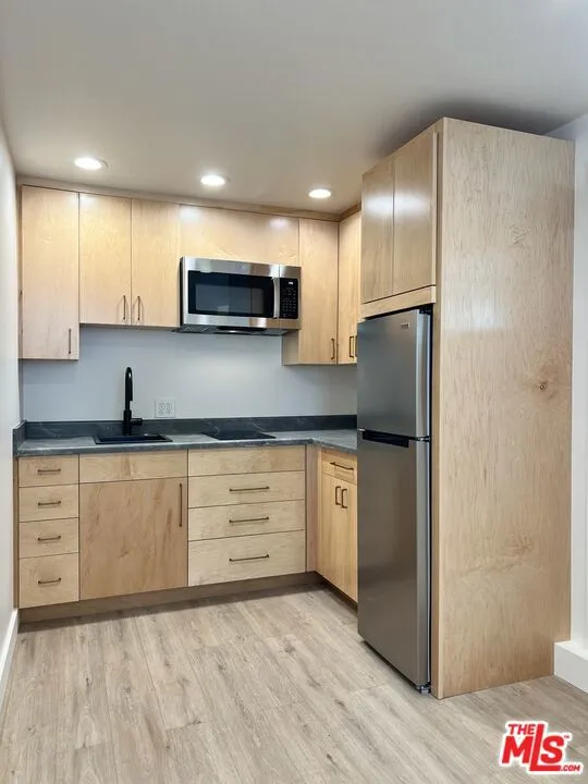 2739 Dorman St #A Camarillo, CA 93010