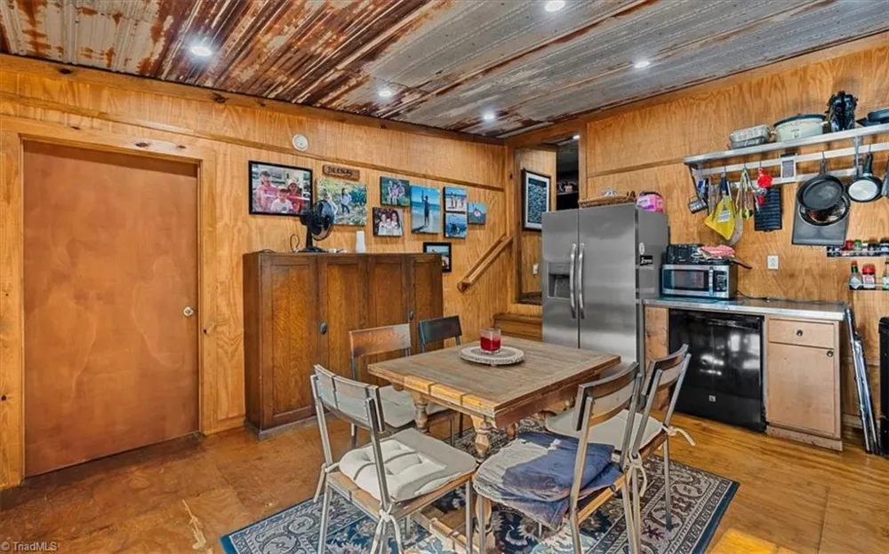 558 Throckmorton Road Madison, NC 27025