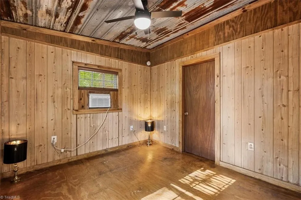 558 Throckmorton Road Madison, NC 27025