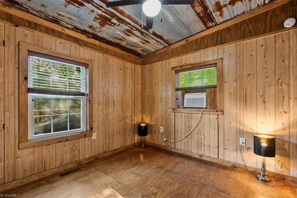 558 Throckmorton Road Madison, NC 27025