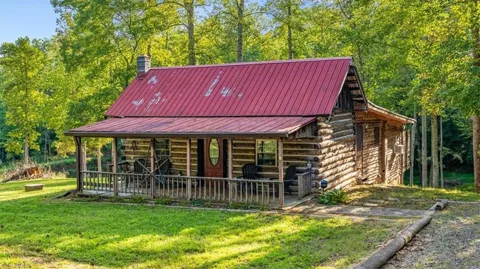 558 Throckmorton Road