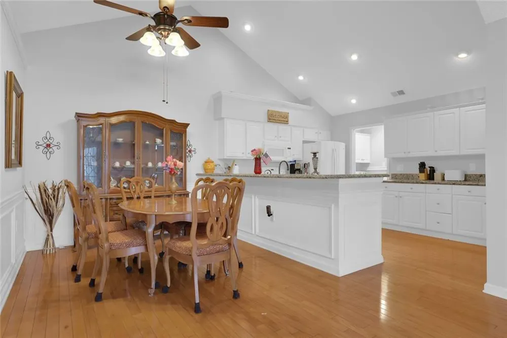 6112 Menlow Court Cumming, GA 30041