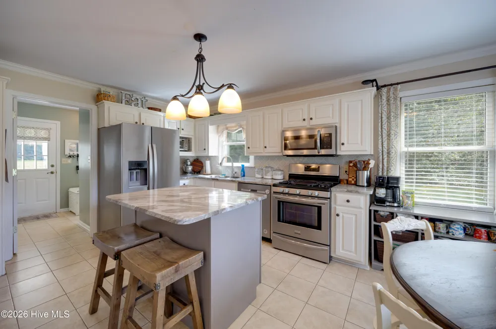 6370 Boyd Road Pinetown, NC 27865