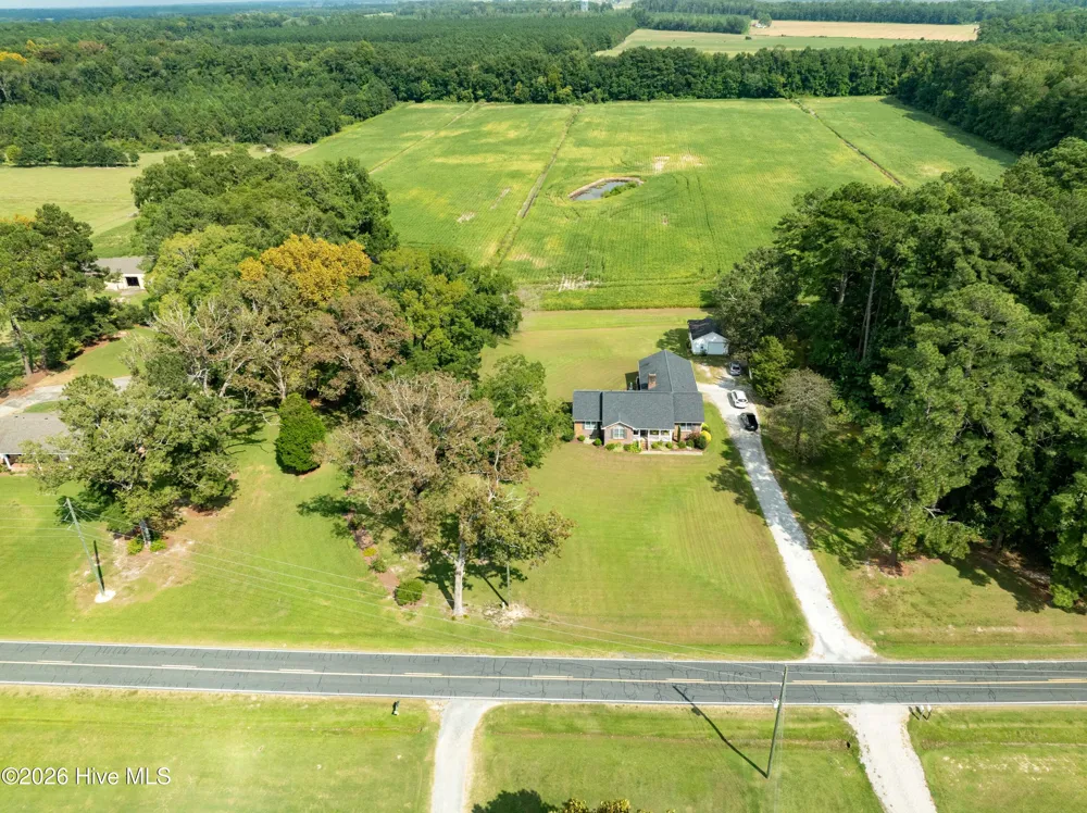 6370 Boyd Road Pinetown, NC 27865