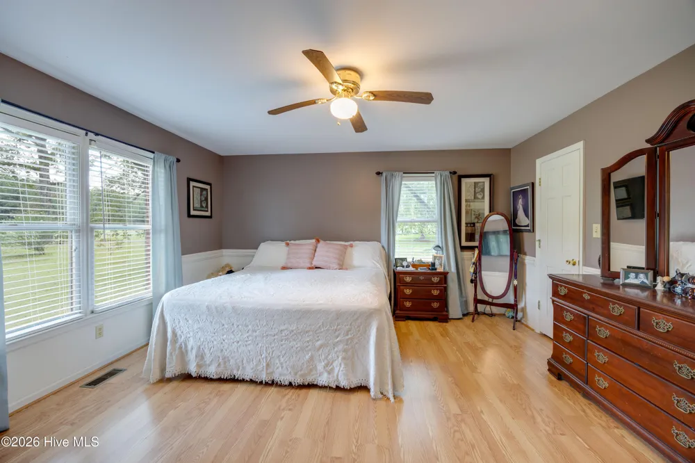 6370 Boyd Road Pinetown, NC 27865