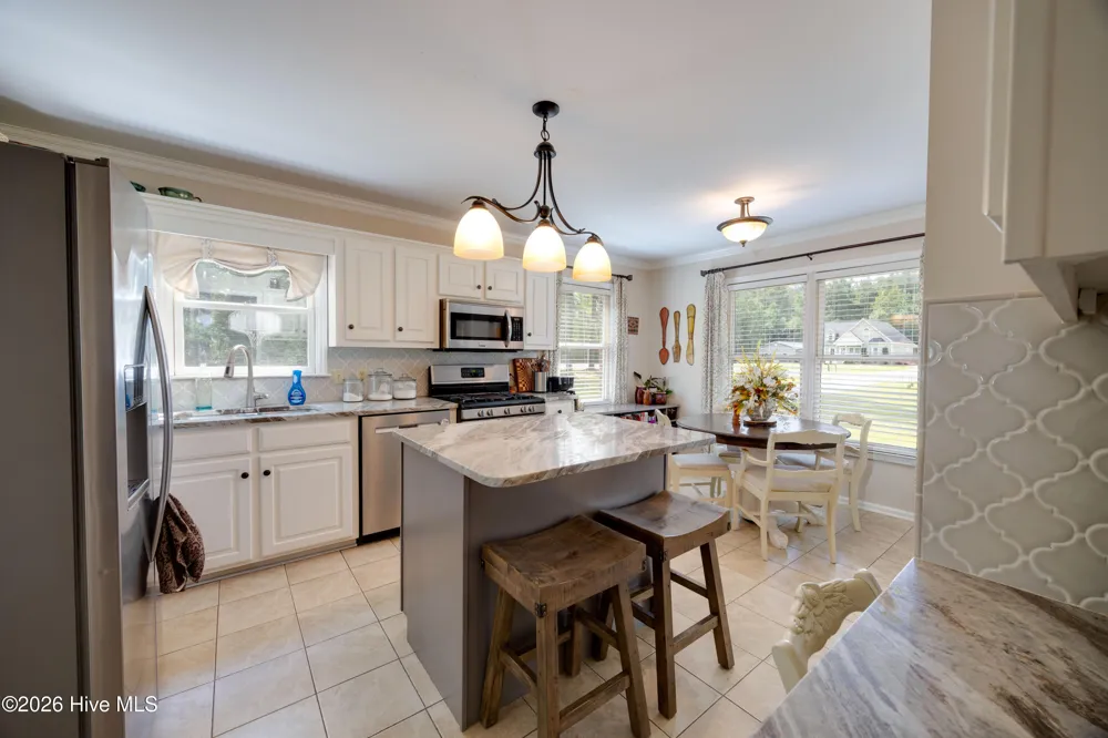 6370 Boyd Road Pinetown, NC 27865