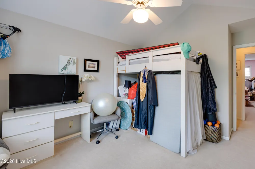 6370 Boyd Road Pinetown, NC 27865